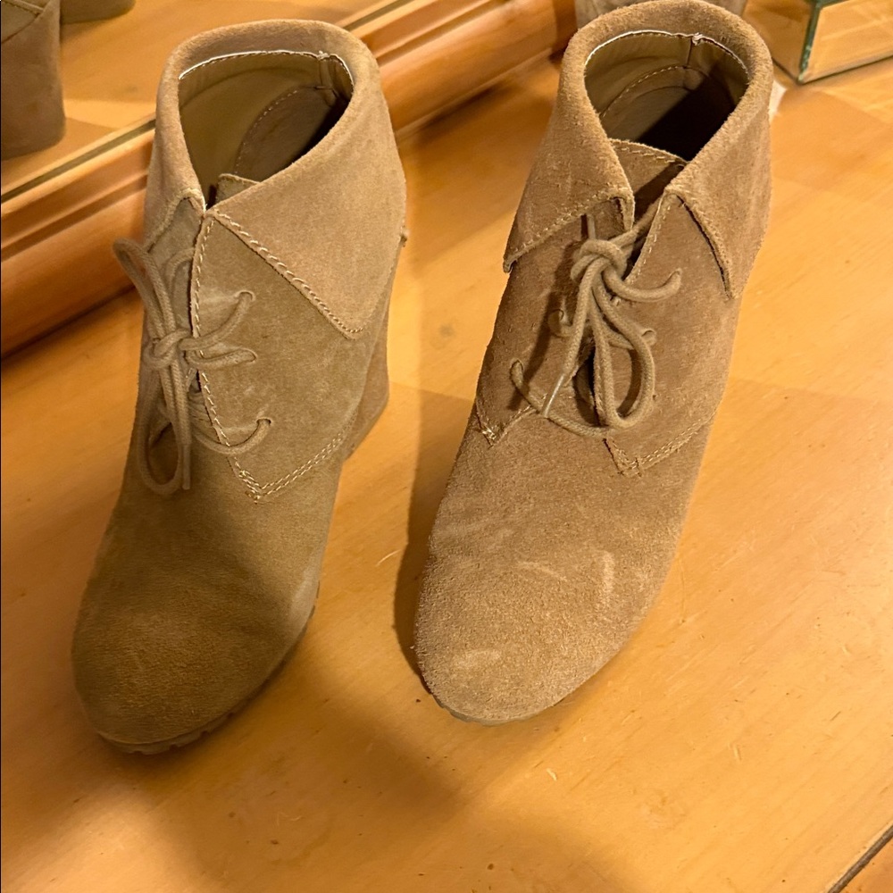 Nine West Tan Suede Ankle Booties